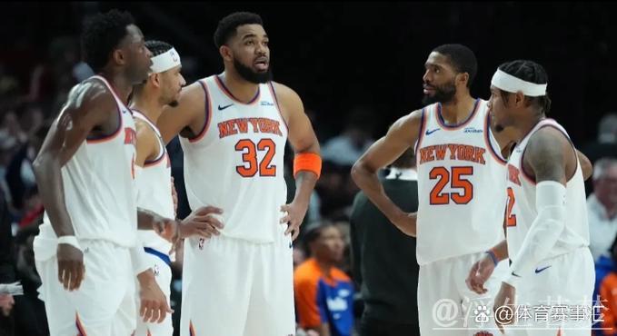 骑士主场逆转尼克斯 双方各自半场出色表现